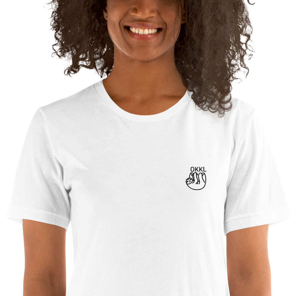 OKKL Sloth: Unisex t-shirt