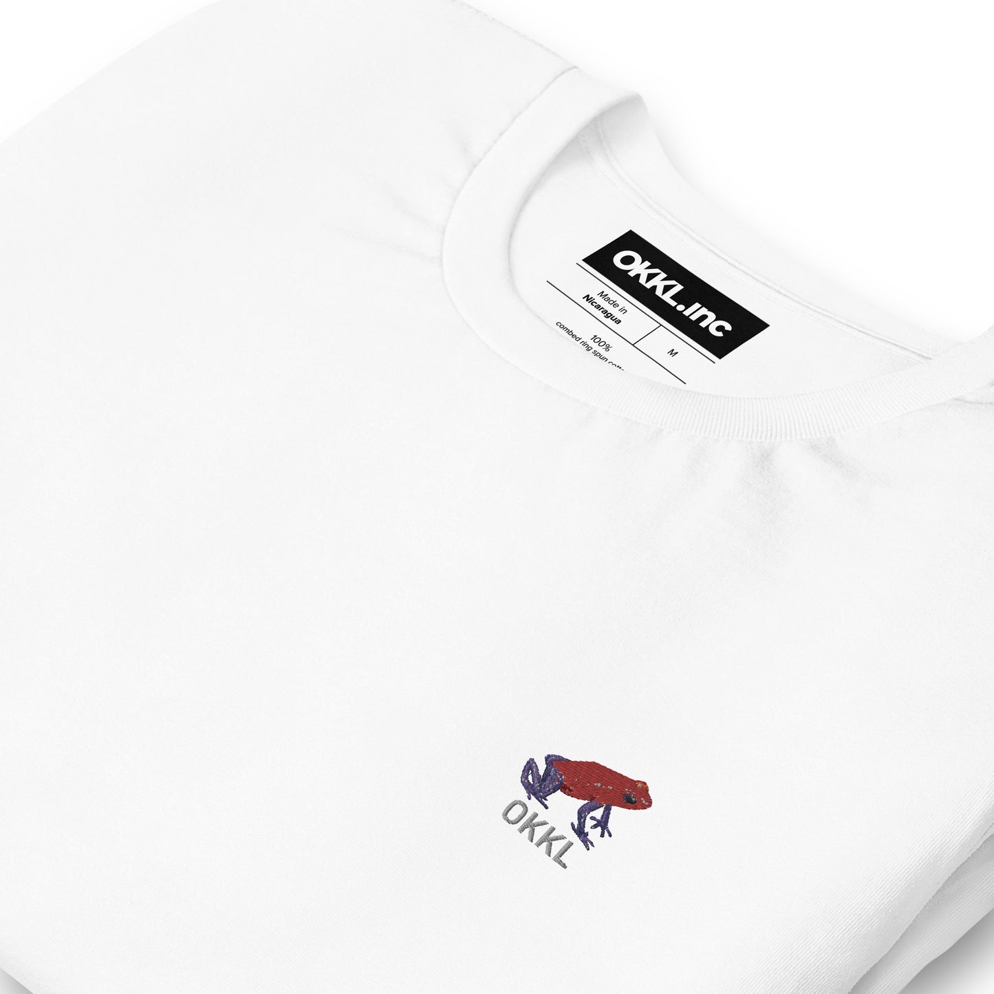 Strawberry Poison Dart Frog: Unisex T-shirt